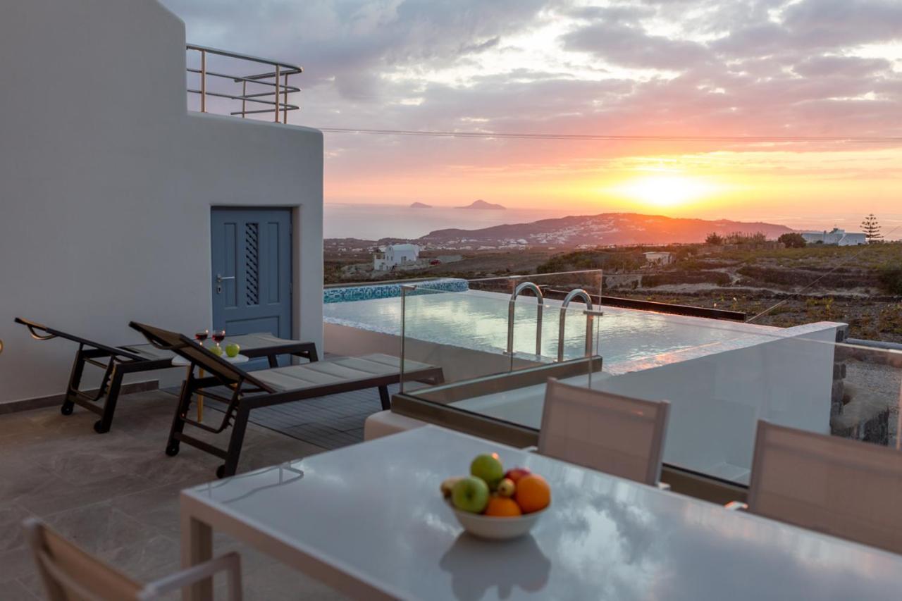 Luxe Maroussi Villas Пиргос Экстерьер фото