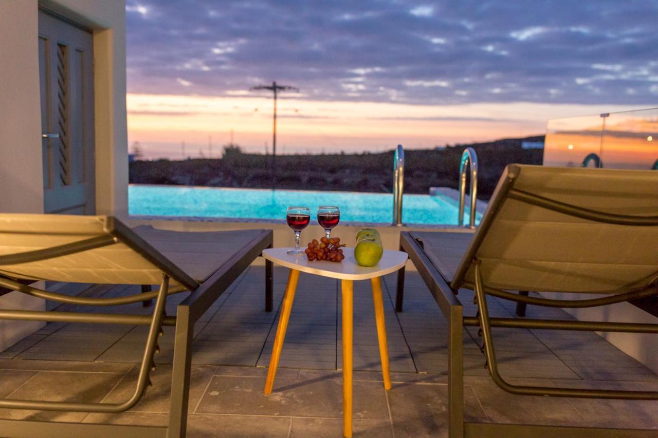 Luxe Maroussi Villas Пиргос Экстерьер фото
